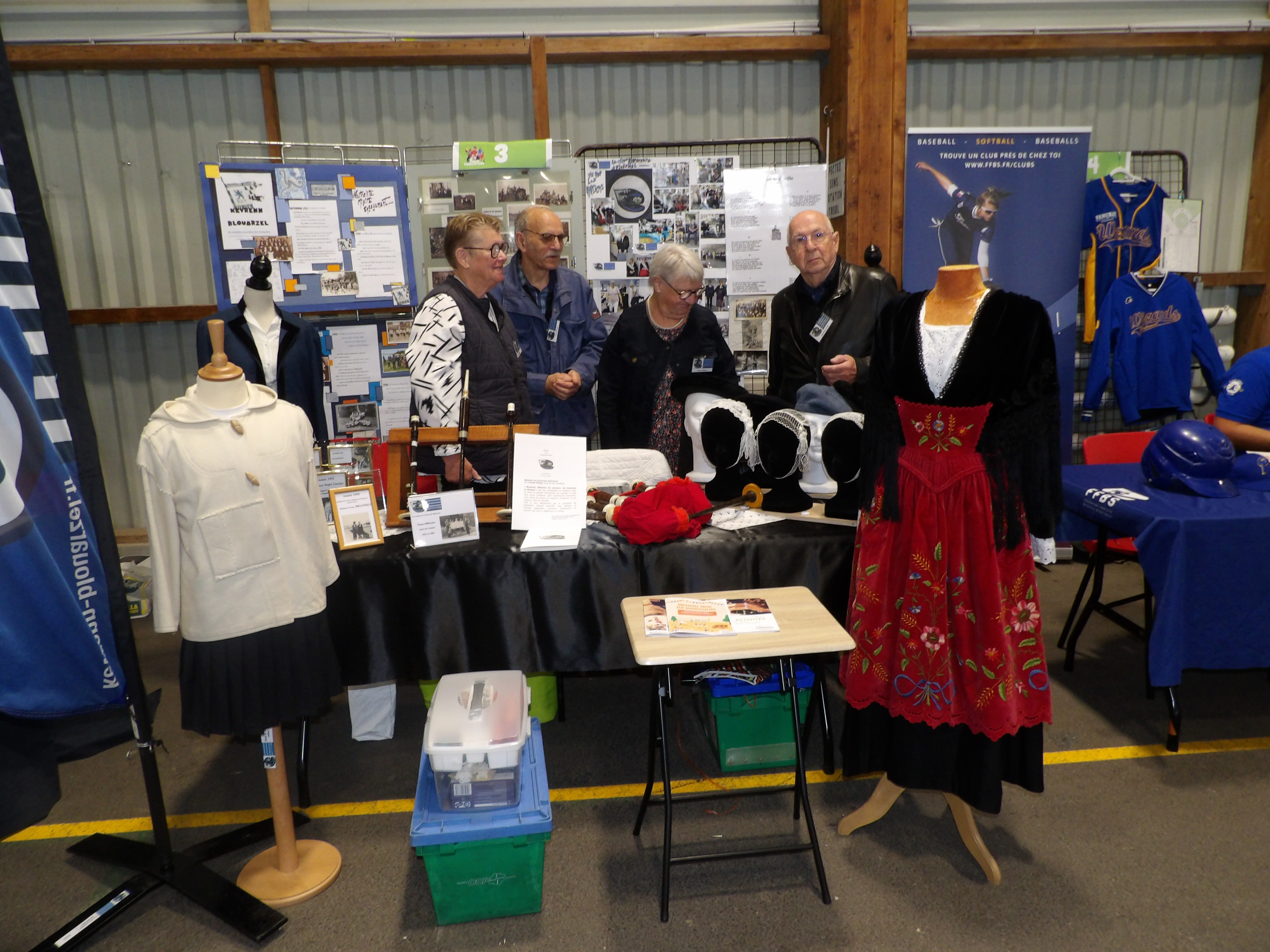 Le stand est prt pour les visiteurs
